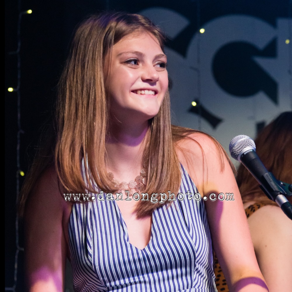 Meet your Posher, Abby